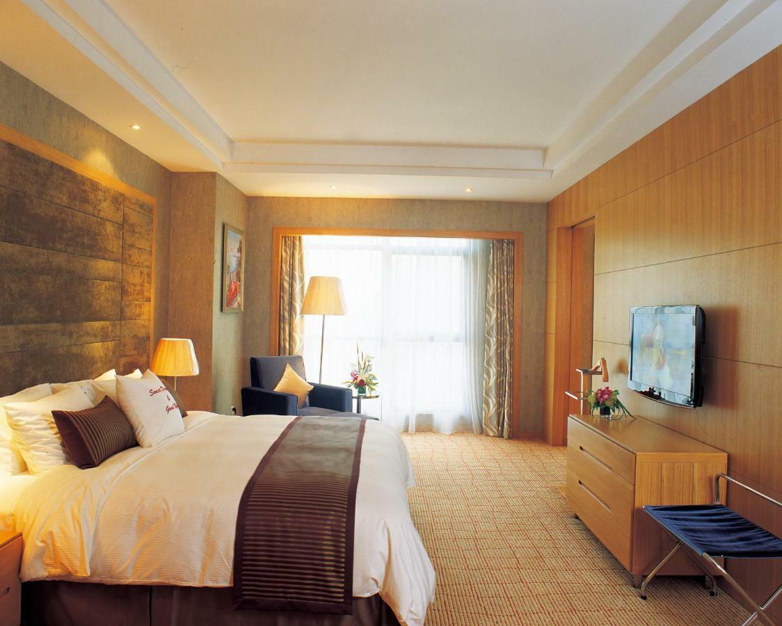 Central International Hotel Шанхай Экстерьер фото