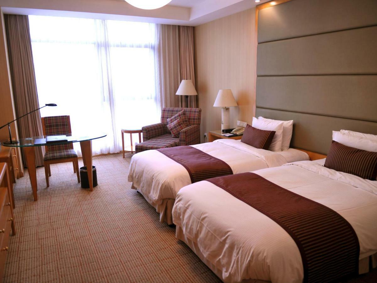 Central International Hotel Шанхай Экстерьер фото